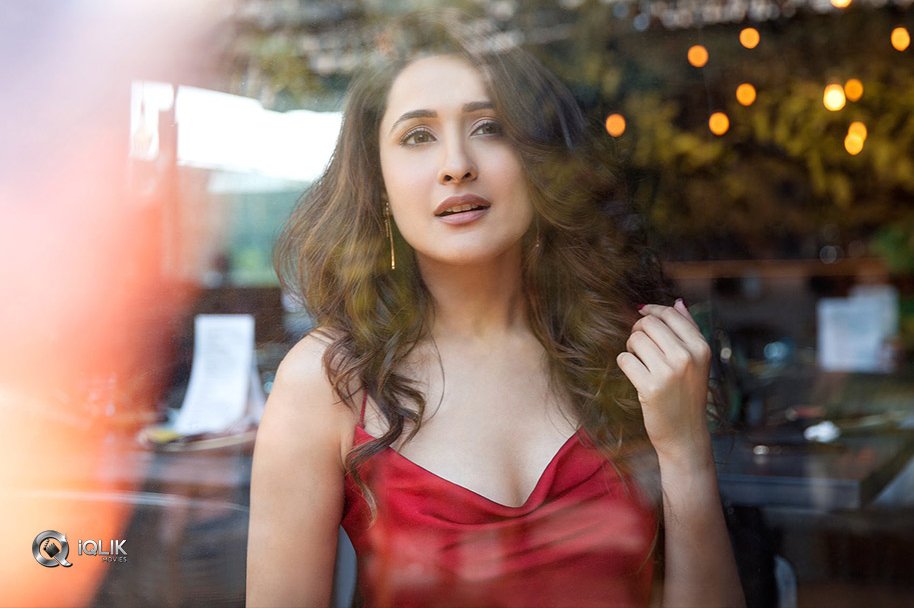 Pragya-Jaiswal